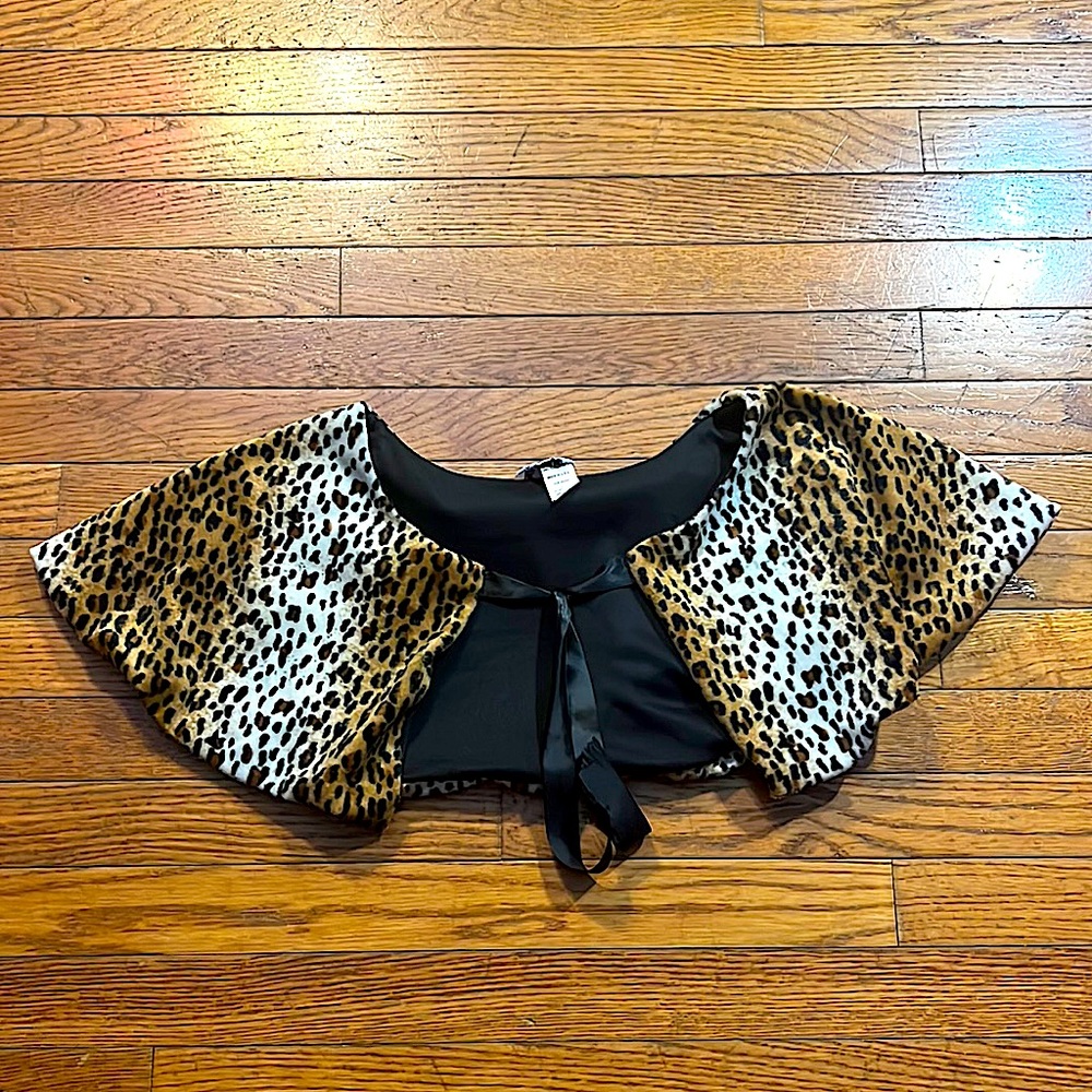 Children’s Cheetah Print Shawl